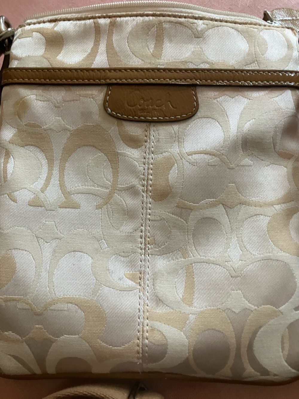 Coach Cream and Brown Swingpack Signature Crossbody - Picture 2 of 5